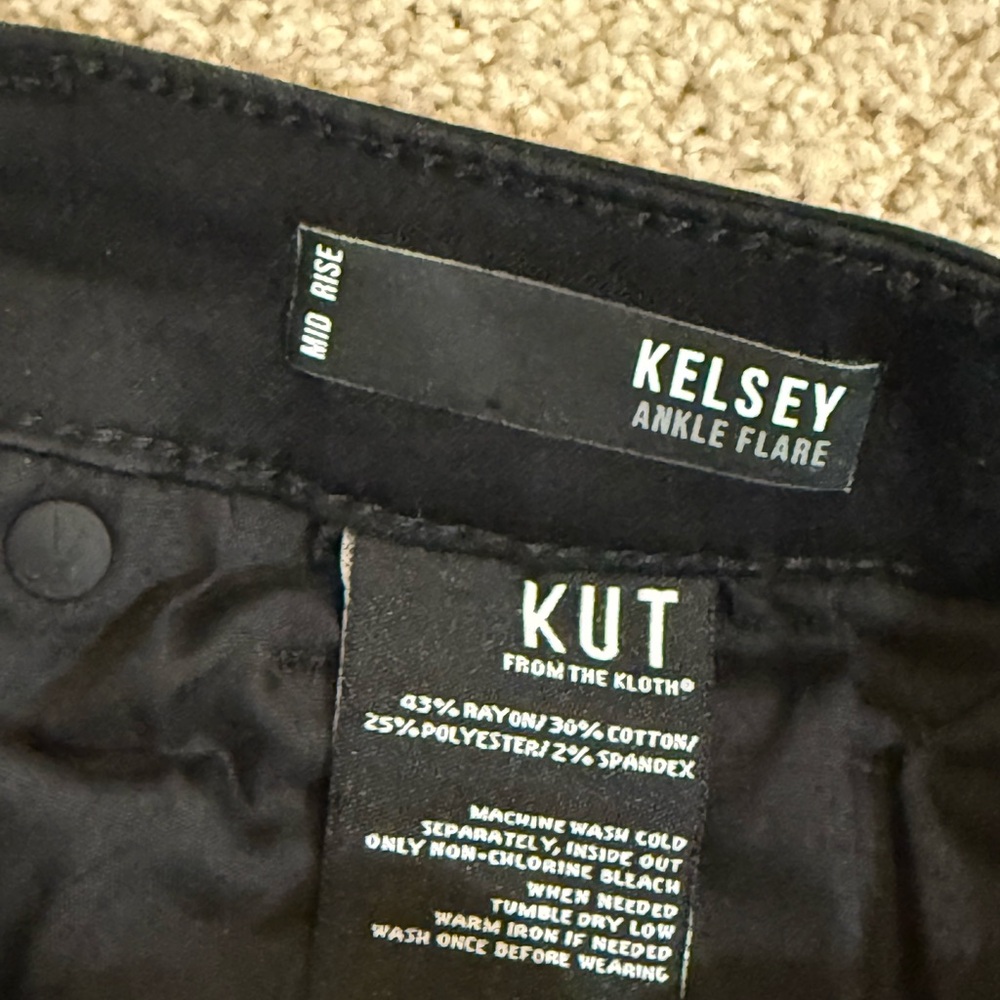 Kut from the Kloth Black High-Rise Wide Leg Jeans - Picture 8 of 8